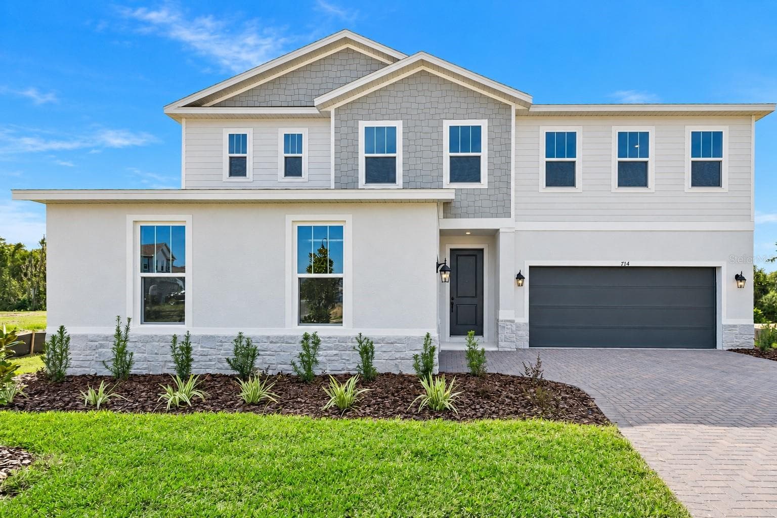 Single Family Residence at 714 EMERALD GROVE DR, APOPKA, photo 2 of 39