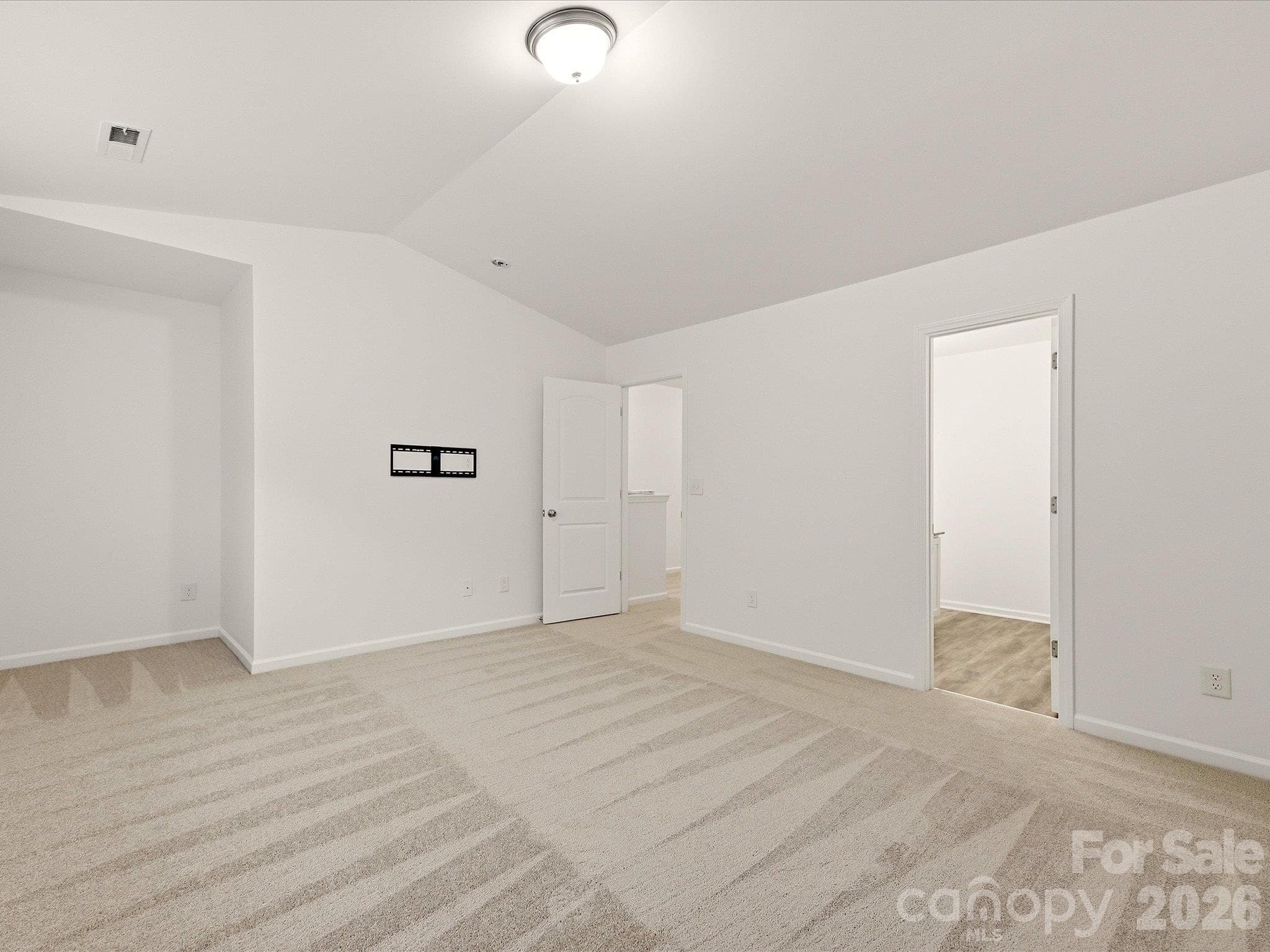 Townhouse at 1470 Cypress Loop, Newton, photo 16 of 26