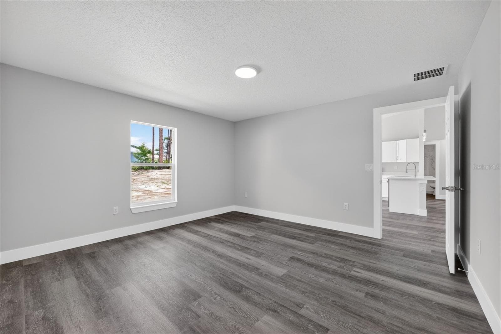 Single Family Residence at 93 NW TREE TOP RD, DUNNELLON, photo 13 of 25