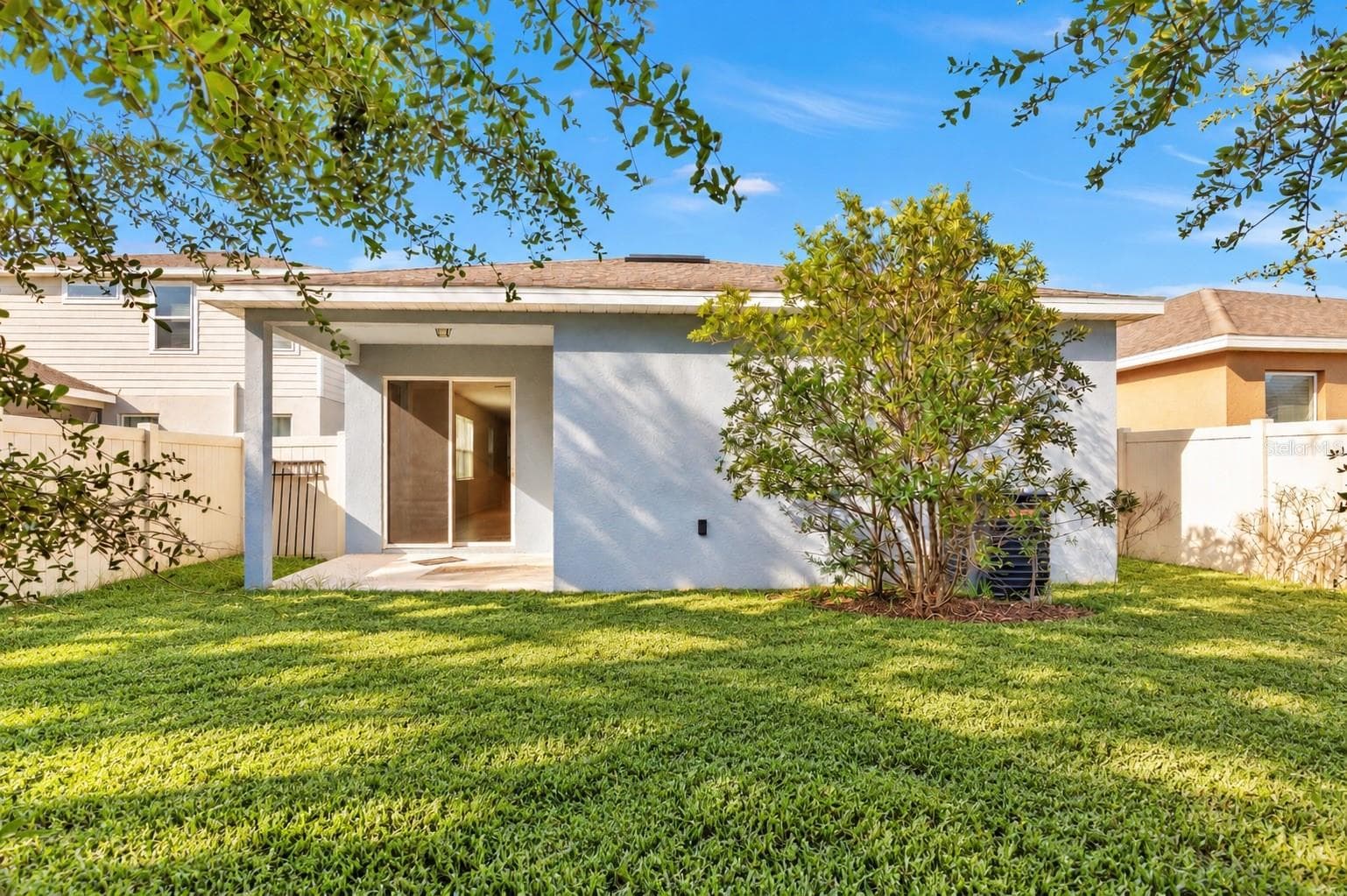 Single Family Residence at 17432 PAINTED LEAF WAY, CLERMONT, photo 22 of 47