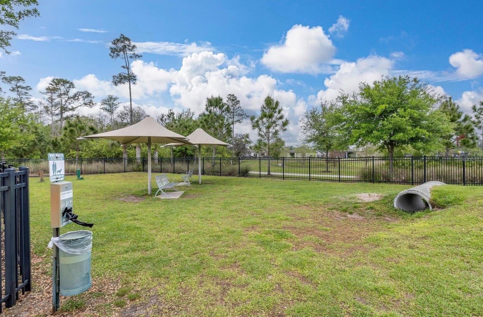 Single Family Residence at 17432 PAINTED LEAF WAY, CLERMONT, photo 38 of 47