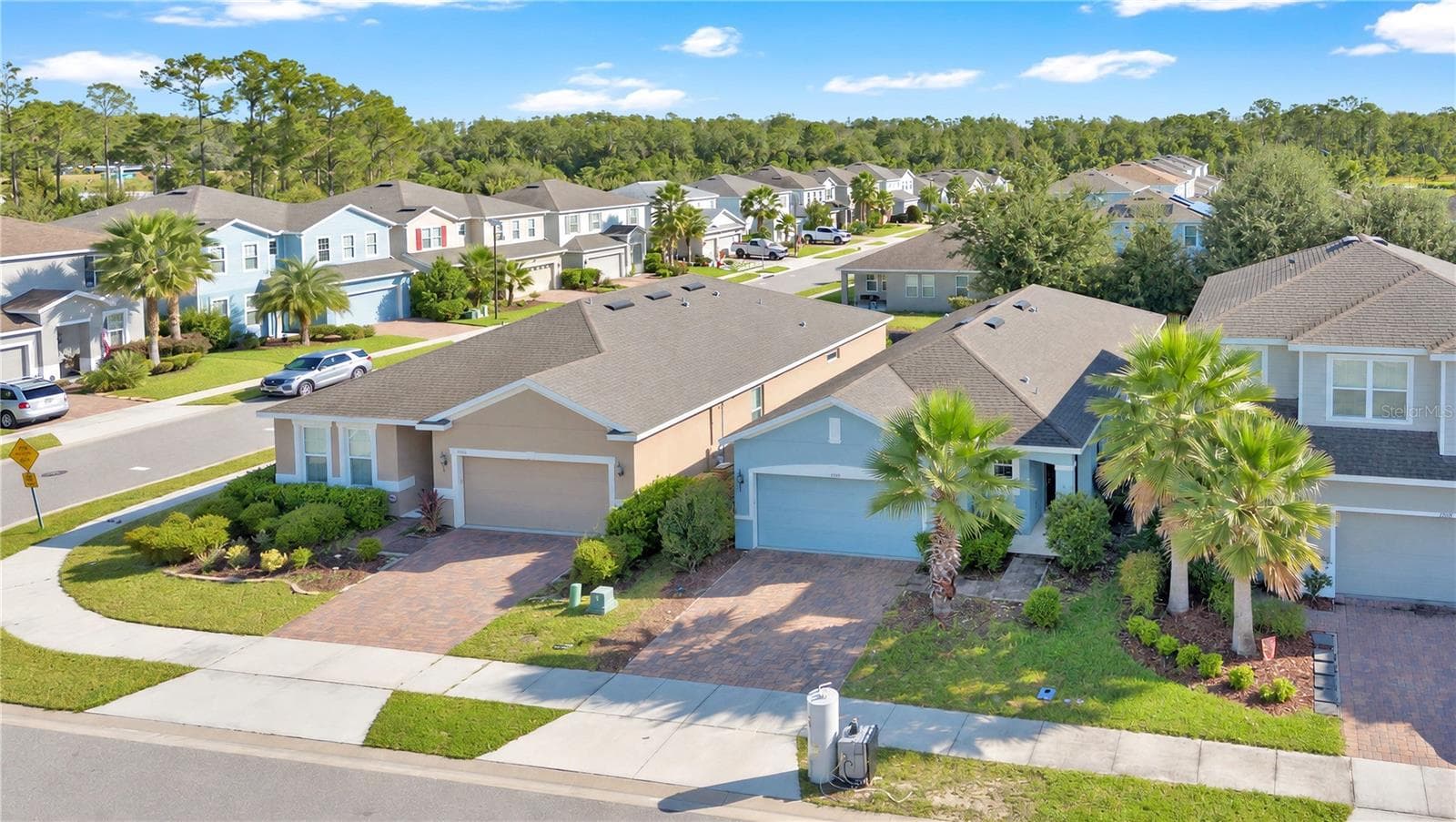 Single Family Residence at 17432 PAINTED LEAF WAY, CLERMONT, photo 42 of 47