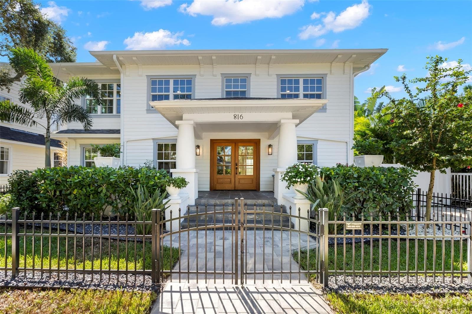 Single Family Residence at 816 15TH AVE NE, ST PETERSBURG, photo 4 of 80