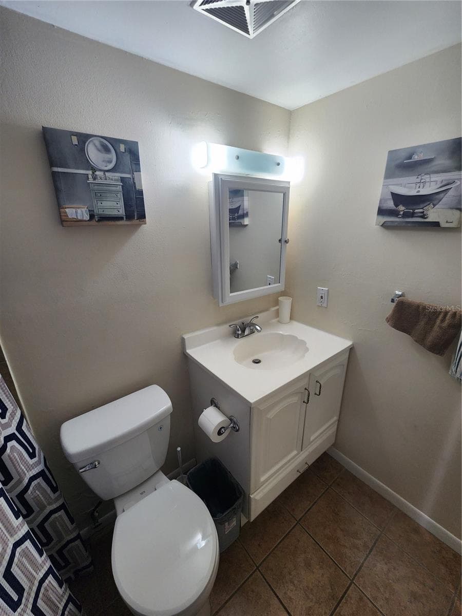 Condominium at 6308 NEWTOWN CIR #B2, TAMPA, photo 26 of 37
