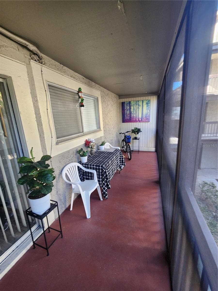 Condominium at 6308 NEWTOWN CIR #B2, TAMPA, photo 30 of 37