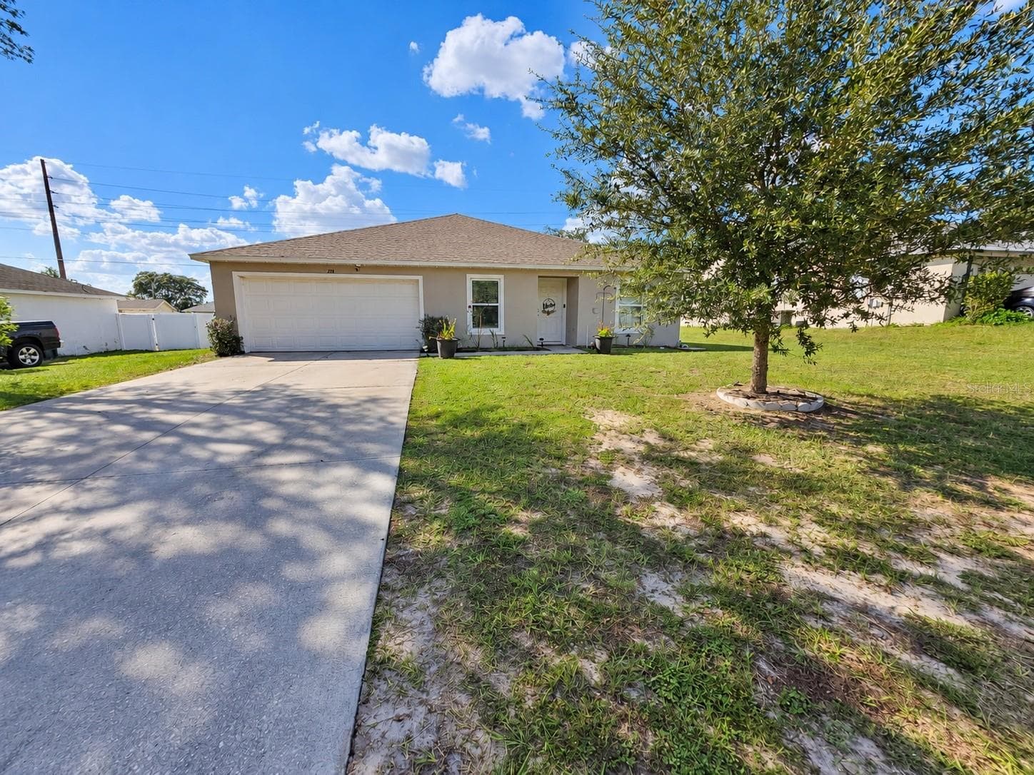 Front - 284 MARION OAKS CRSE, OCALA