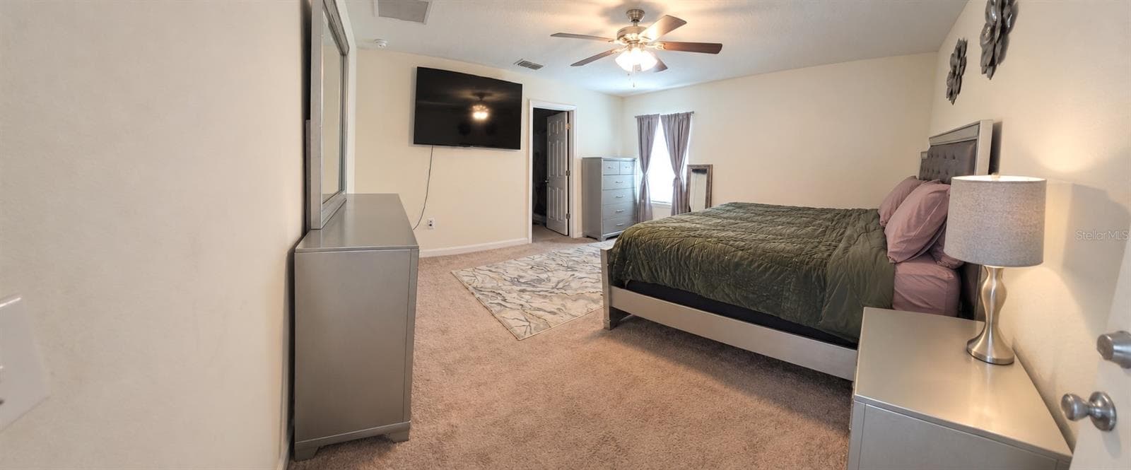 Master Suite - 284 MARION OAKS CRSE, OCALA