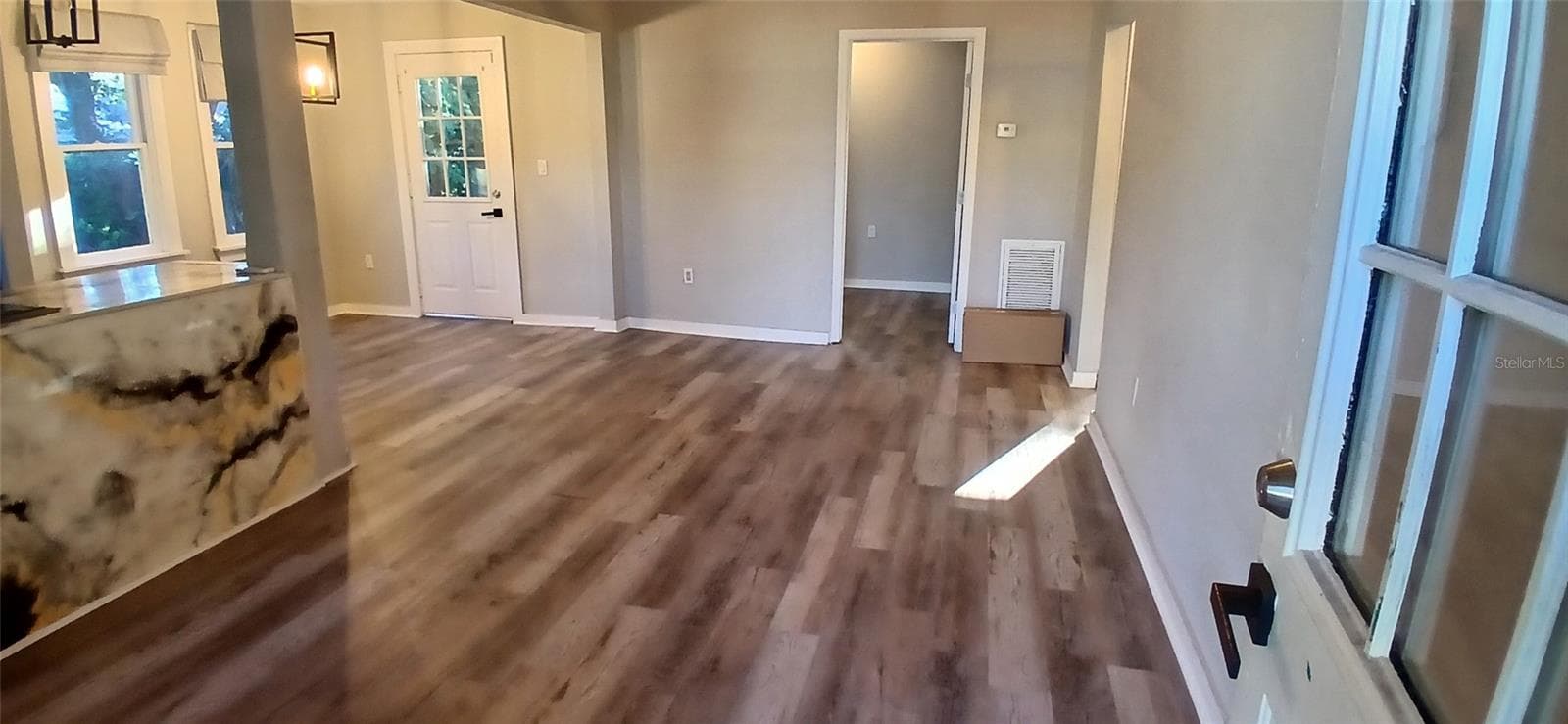 Living Area Open Concept - 1549 S PROSPECT AVE, CLEARWATER