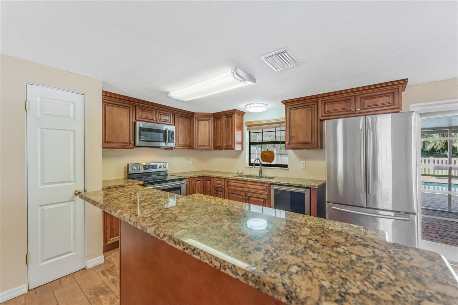 Single Family Residence at 14535 SASSANDRA DR, ODESSA, photo 11 of 50