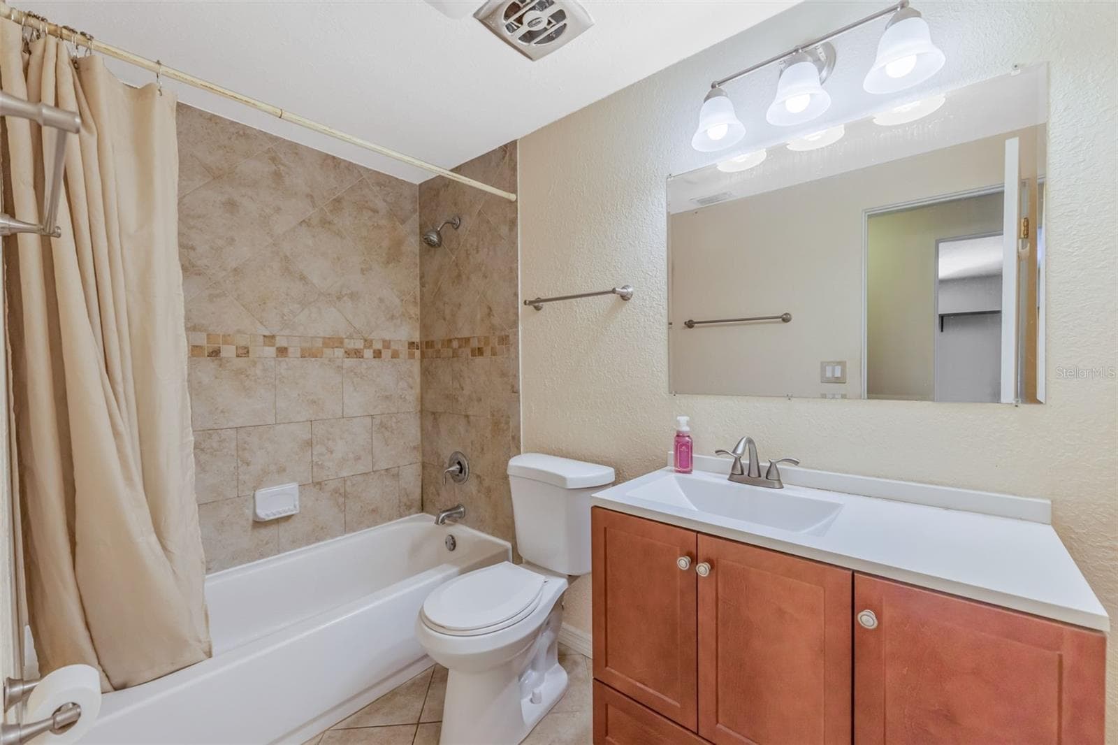 Single Family Residence at 14535 SASSANDRA DR, ODESSA, photo 23 of 50