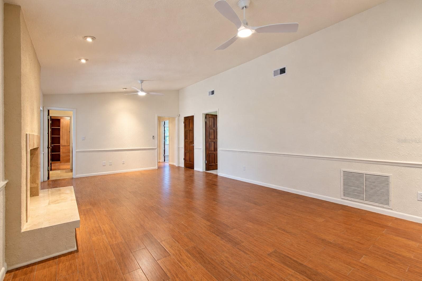 Single Family Residence at 400 BLUE LAKE DR, LONGWOOD, photo 11 of 67