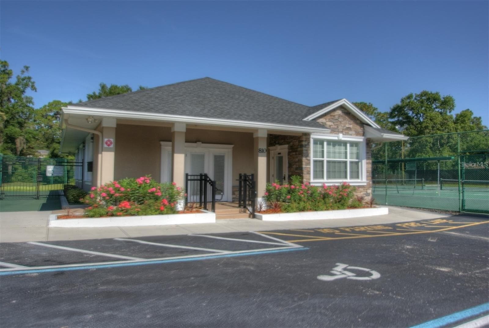Single Family Residence at 400 BLUE LAKE DR, LONGWOOD, photo 56 of 67