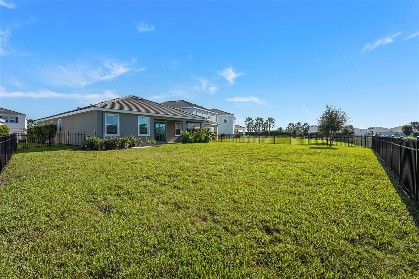 Single Family Residence at 18030 TAVERNSIDE TRL, BRADENTON, photo 14 of 77