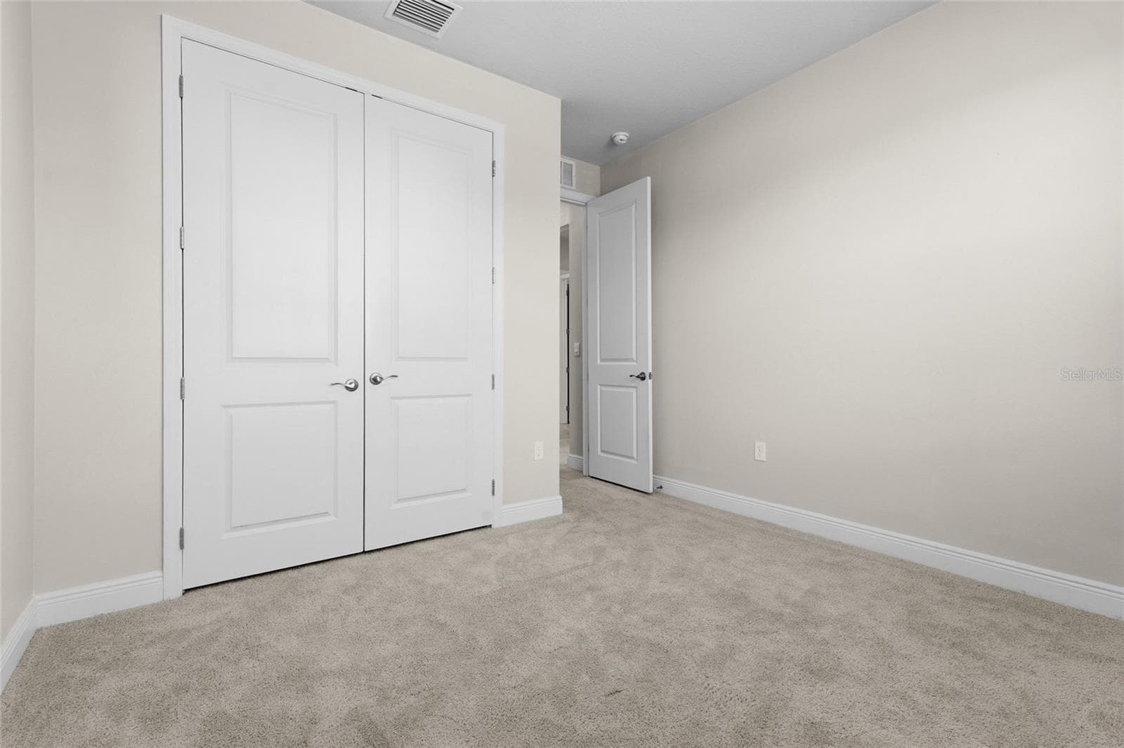 Single Family Residence at 18030 TAVERNSIDE TRL, BRADENTON, photo 31 of 77