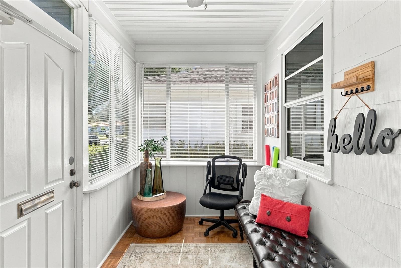 Single Family Residence at 3104 MELTON ST N, ST PETERSBURG, photo 11 of 42