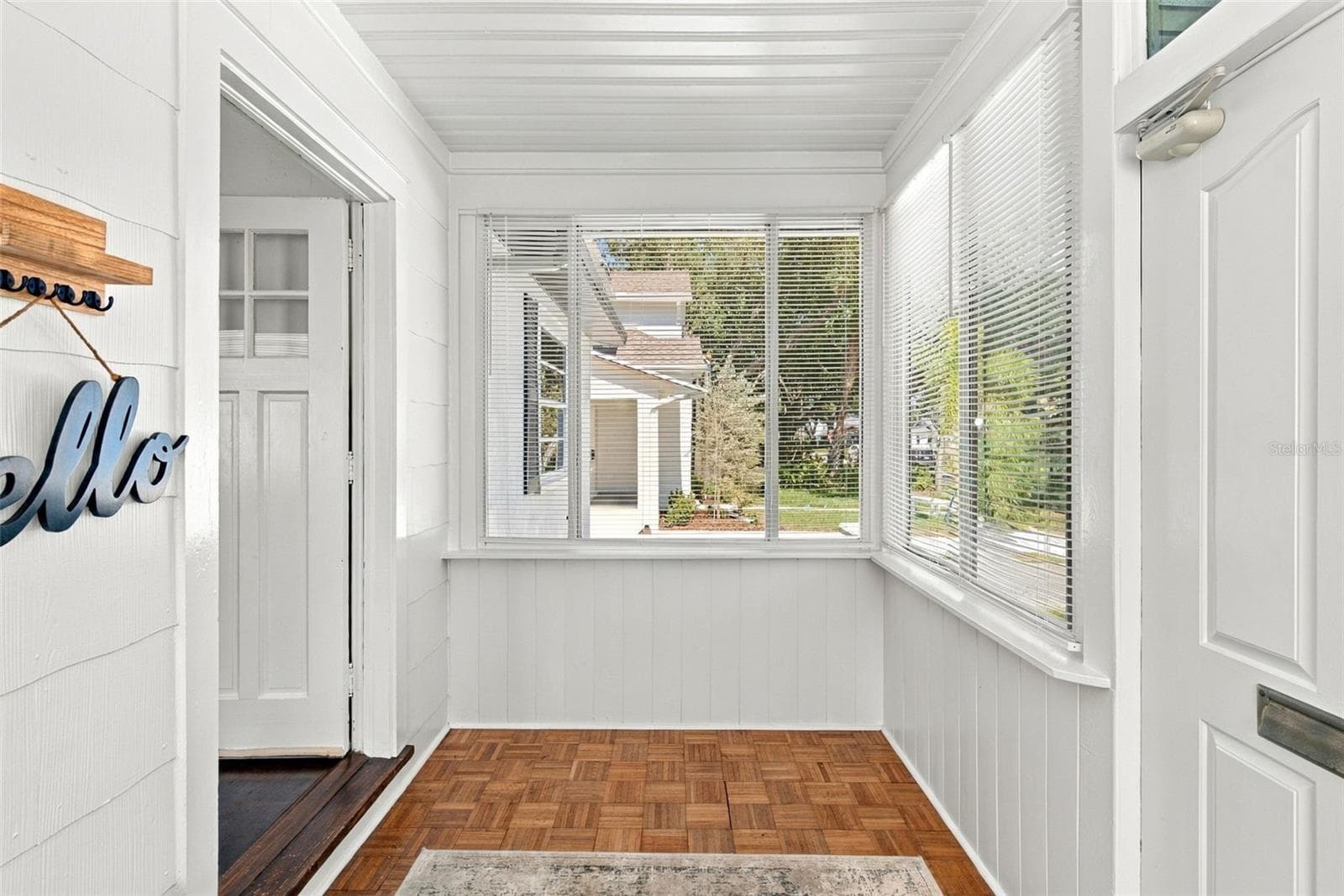 Single Family Residence at 3104 MELTON ST N, ST PETERSBURG, photo 12 of 42