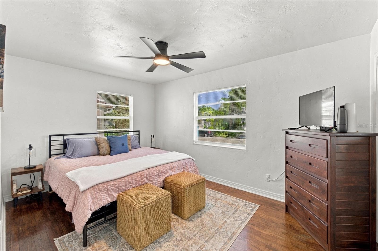 Single Family Residence at 3104 MELTON ST N, ST PETERSBURG, photo 16 of 42
