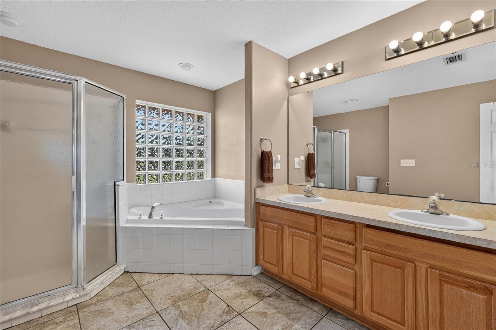 Primary Bathroom - 4460 MARSH HARBOR DR, TAVARES