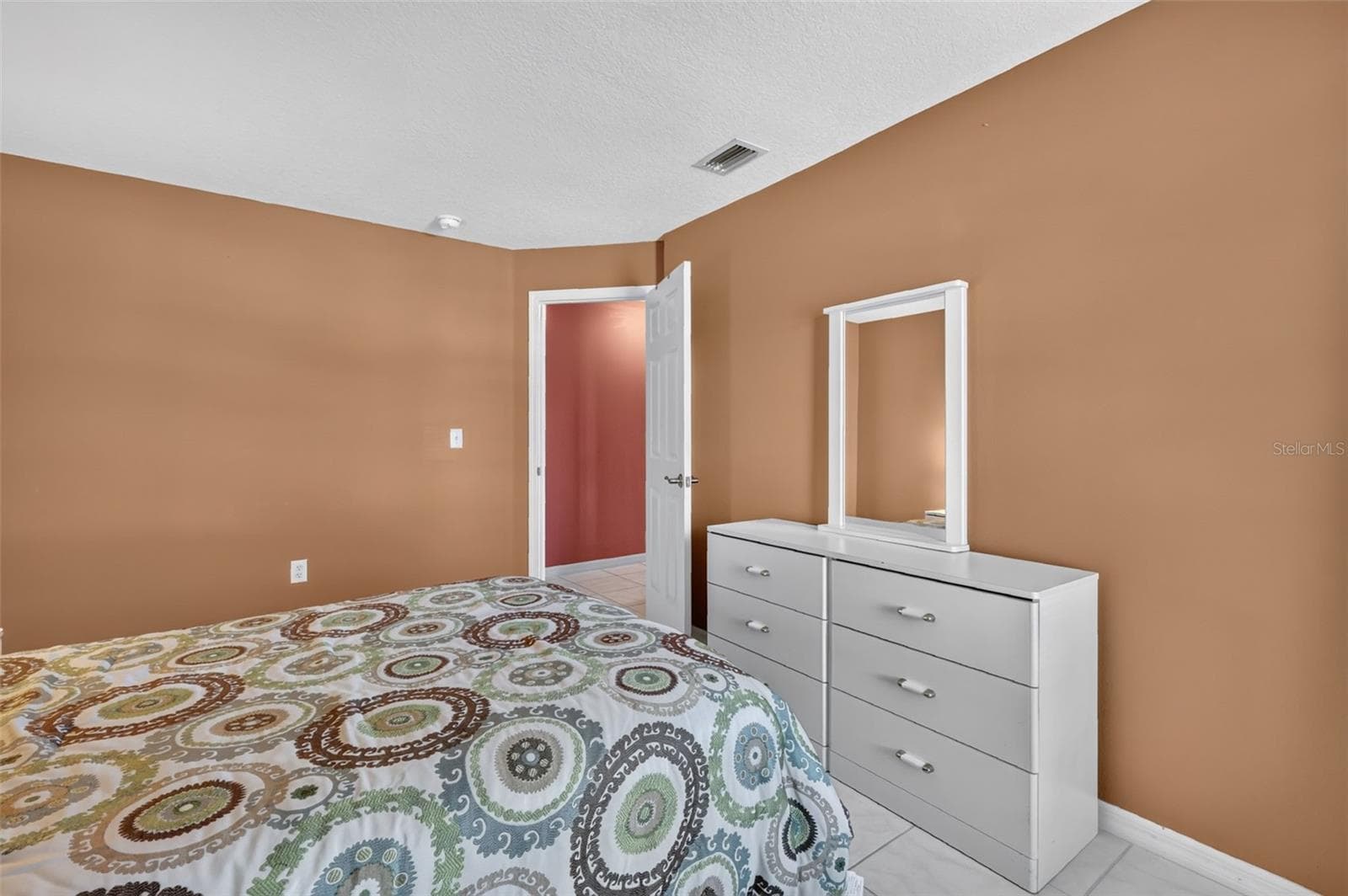 Guest bedroom 3 - 4460 MARSH HARBOR DR, TAVARES