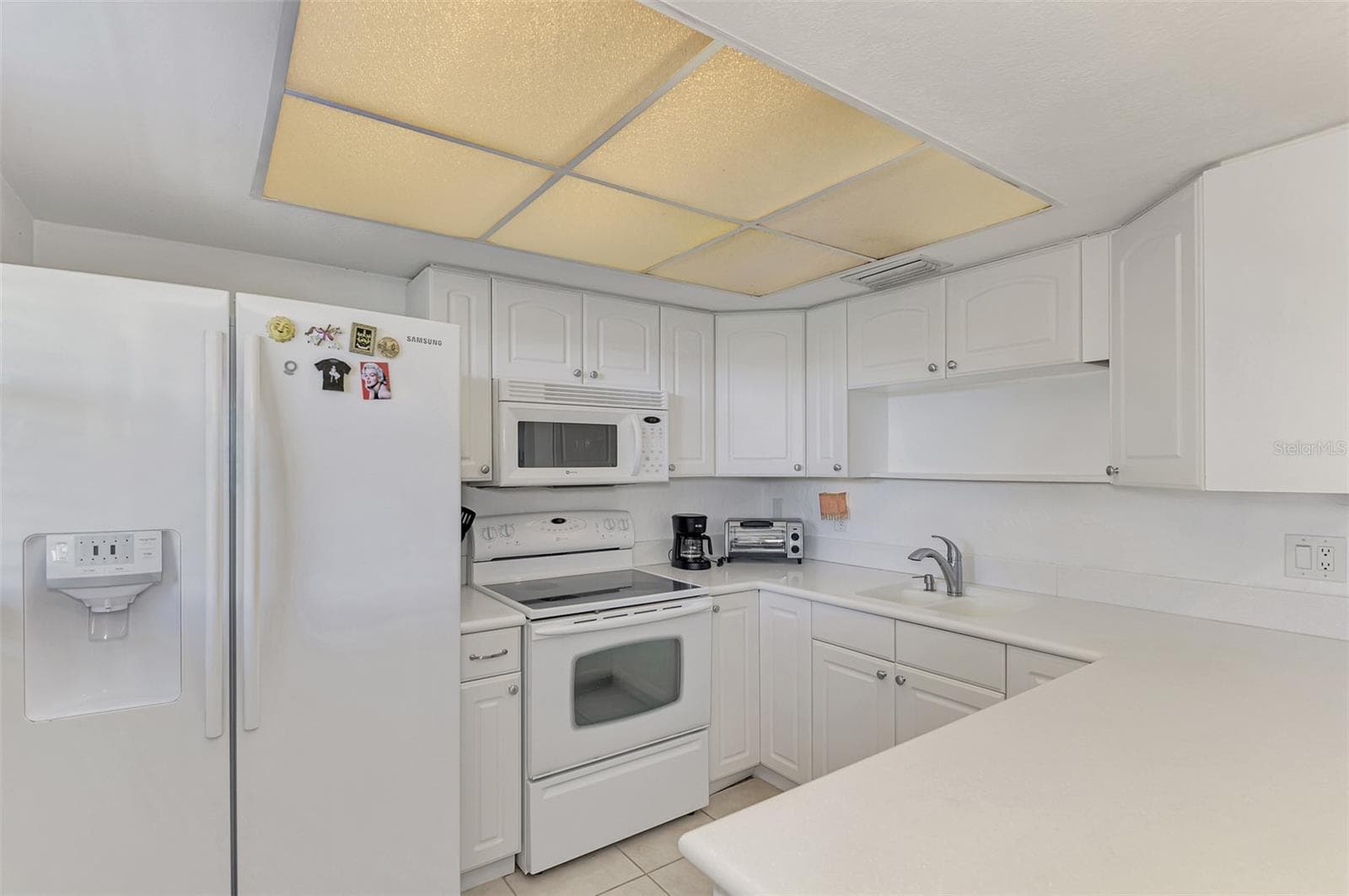 Condominium at 460 BASE AVE E #124, VENICE, photo 18 of 36