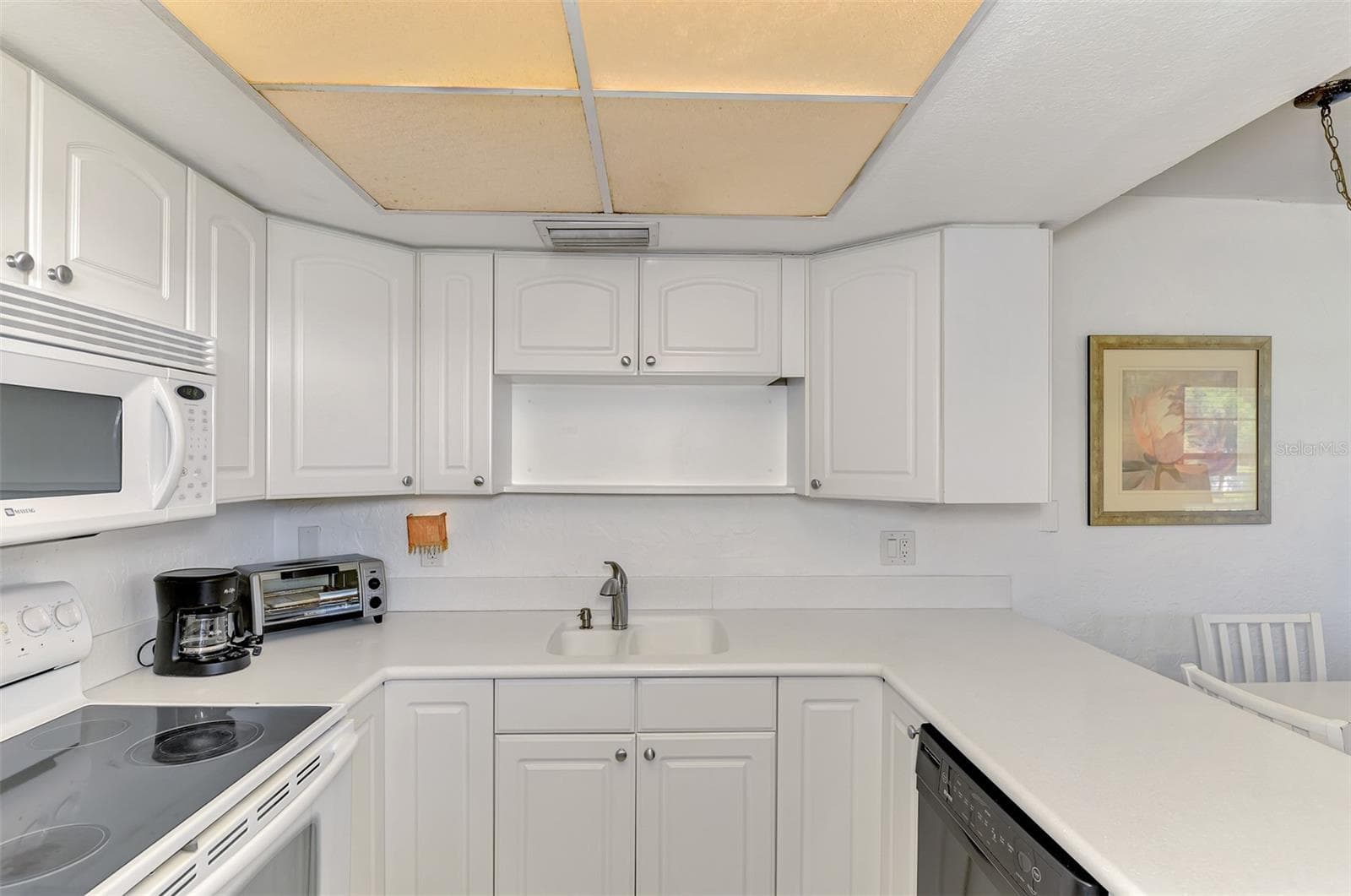 Condominium at 460 BASE AVE E #124, VENICE, photo 19 of 36