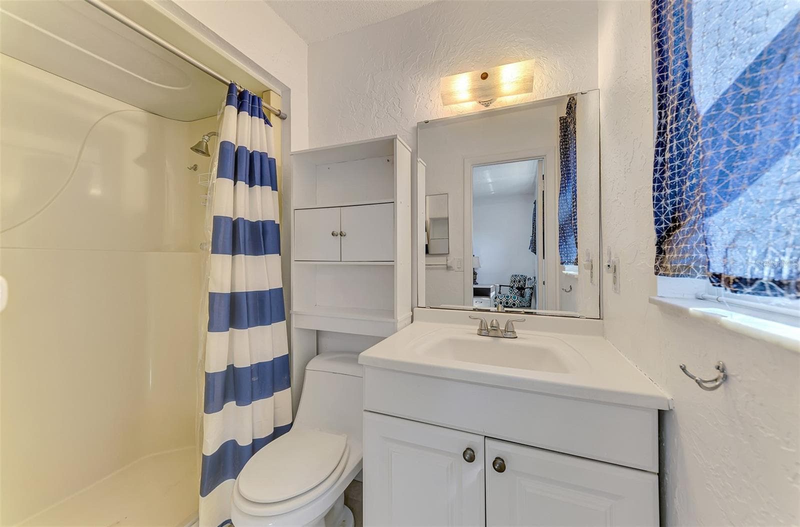 Condominium at 460 BASE AVE E #124, VENICE, photo 29 of 36