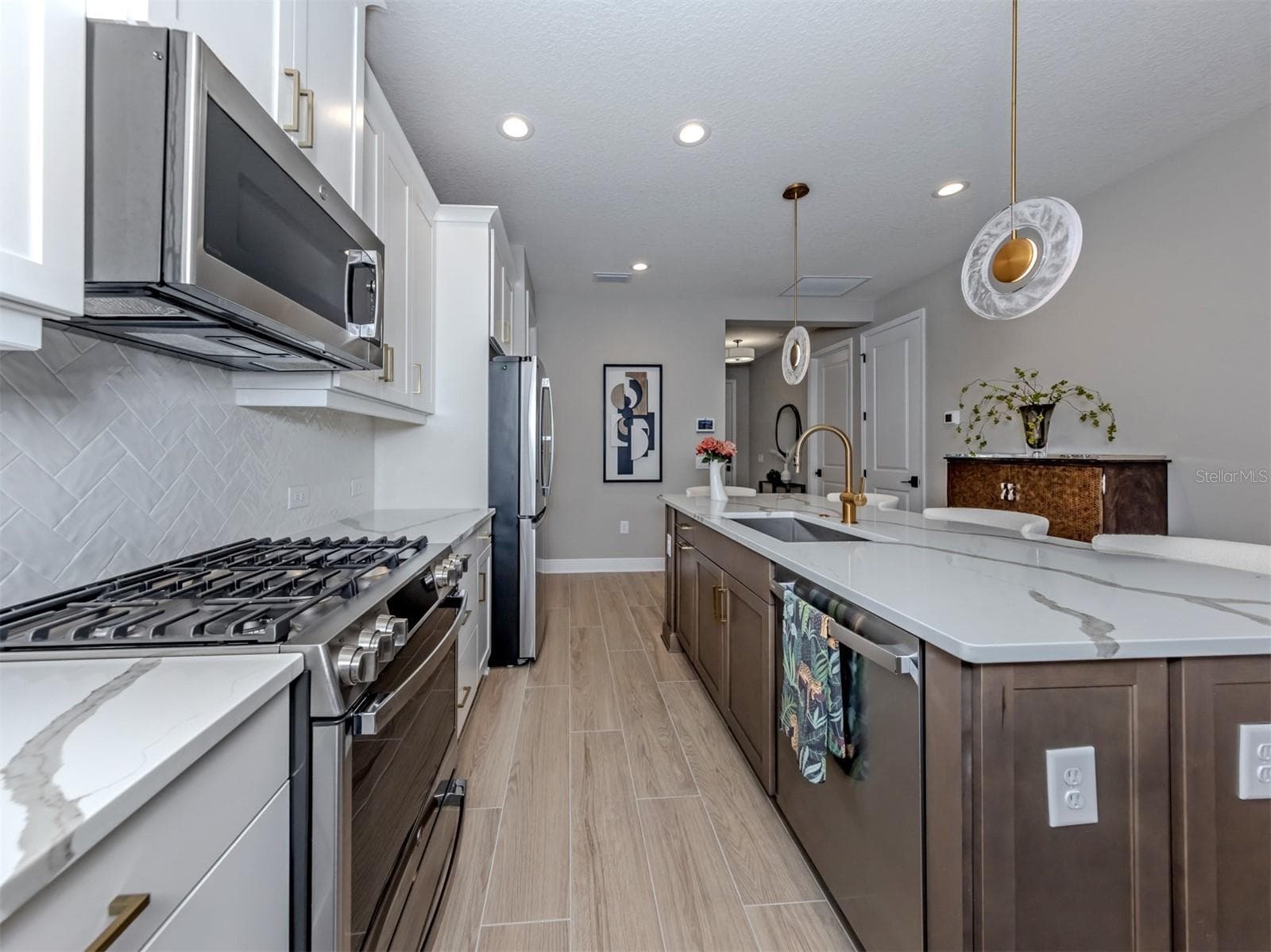 Villa at 21621 CEDAR KEY WAY, VENICE, photo 16 of 75