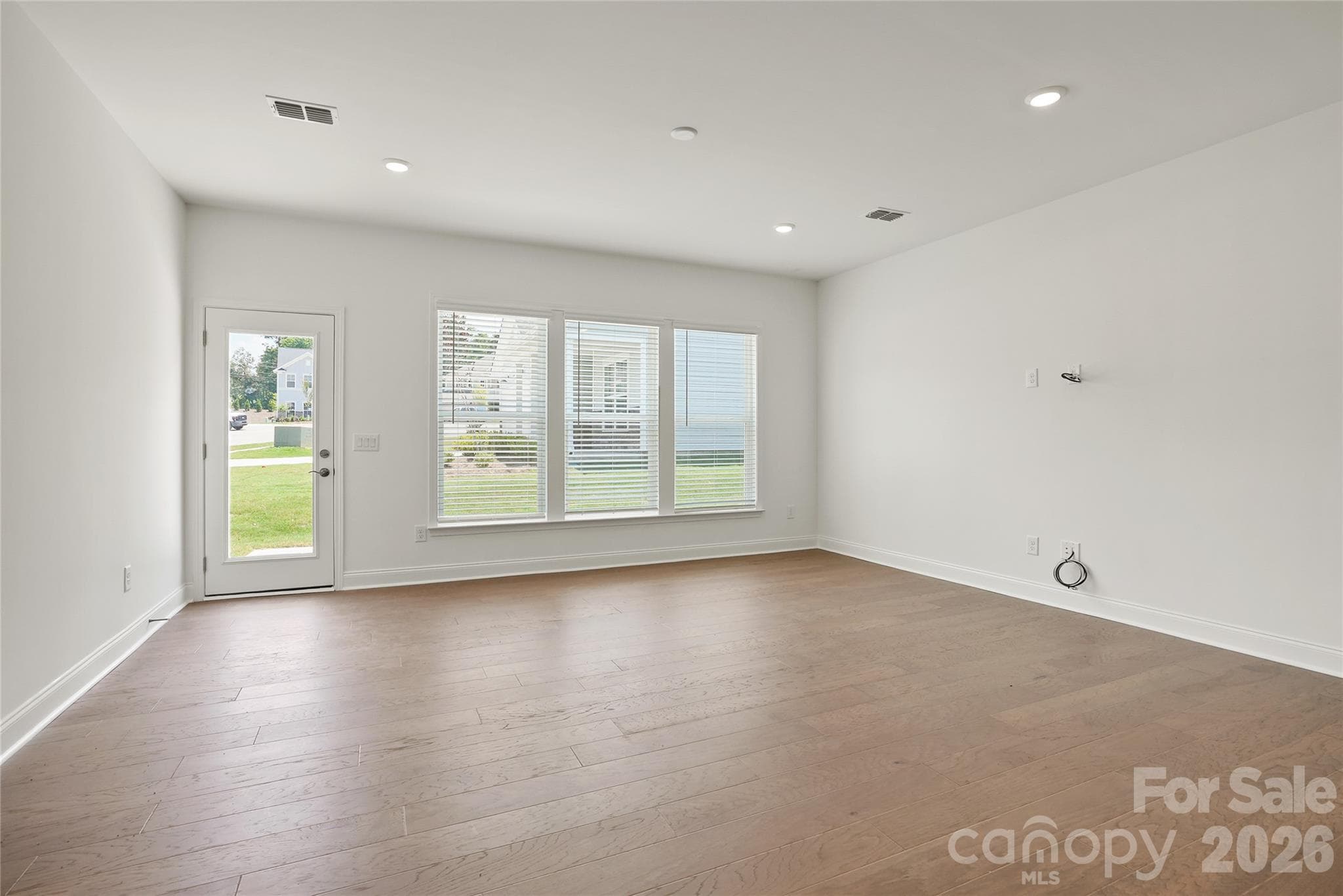 Single Family Residence at 9244 Moss Plantation Avenue, Concord, photo 16 of 40