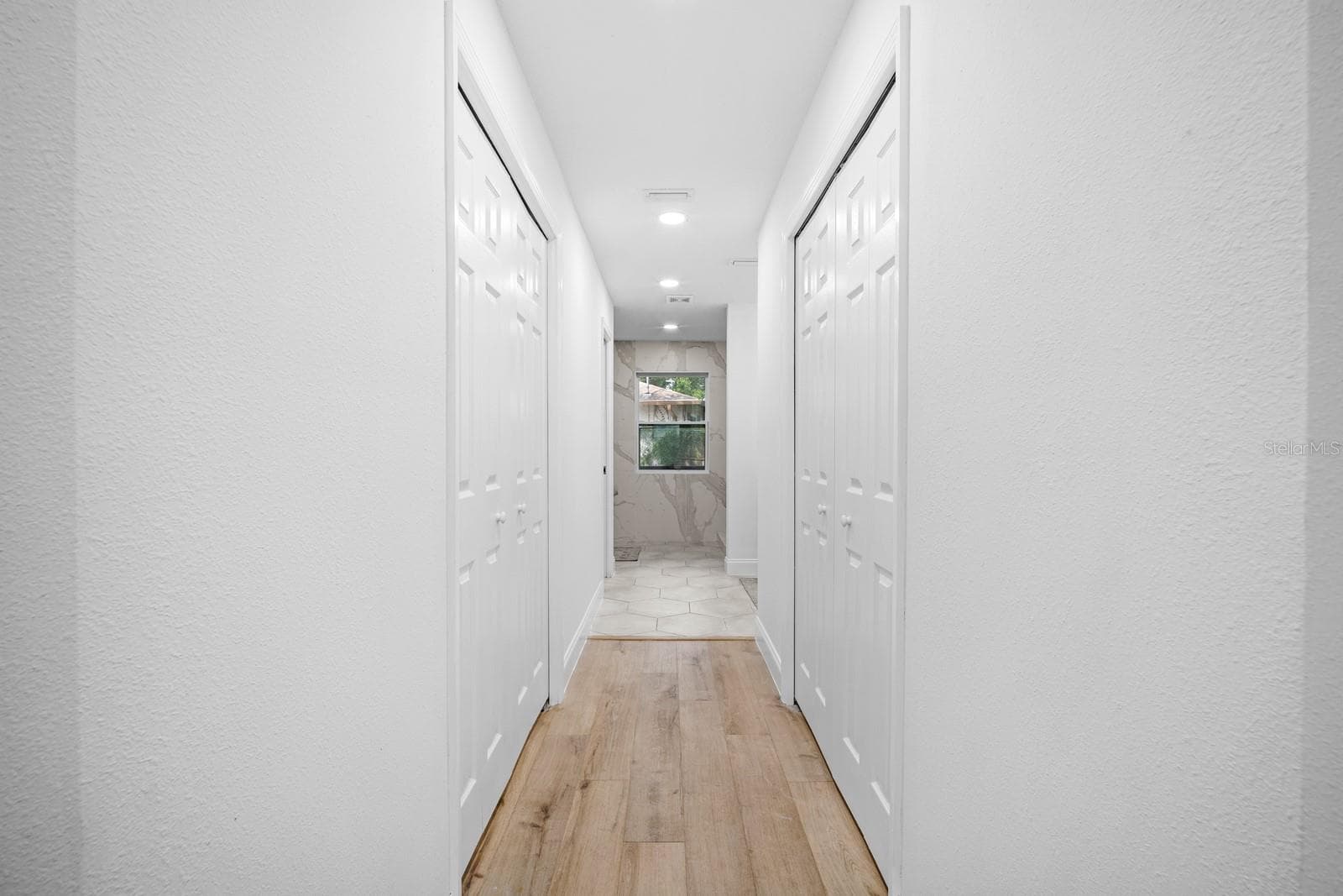 Single Family Residence at 10002 TAKOMAH TRL, TAMPA, photo 10 of 29