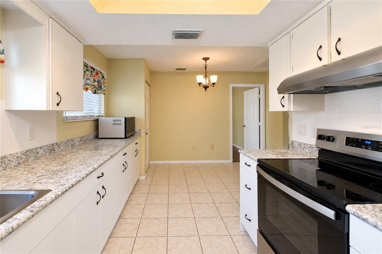 Kitchen Opposite View - 8169 SW 108TH LANE RD, OCALA