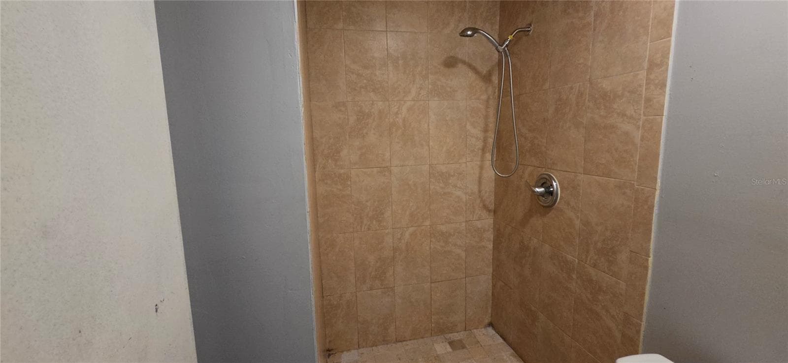 Single Family Residence at 9348 LAKE CHRISTINA LN, PORT RICHEY, photo 23 of 38