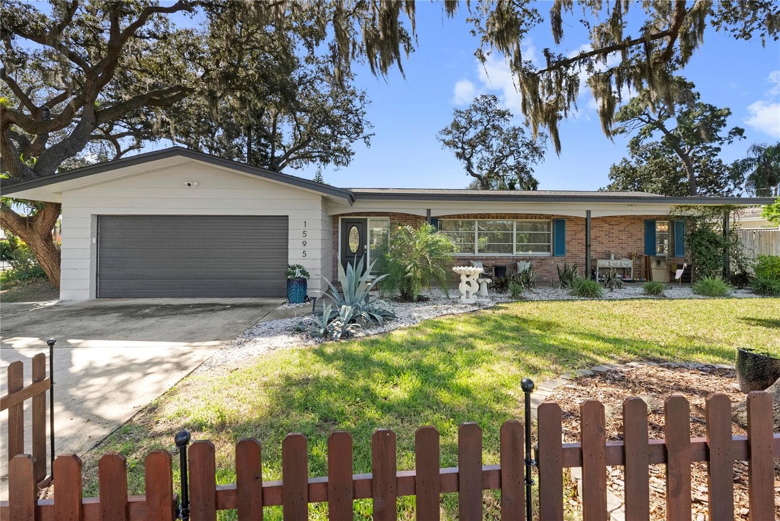 Single Family Residence at 1595 PEACEFUL LN N, LARGO, photo 7 of 63