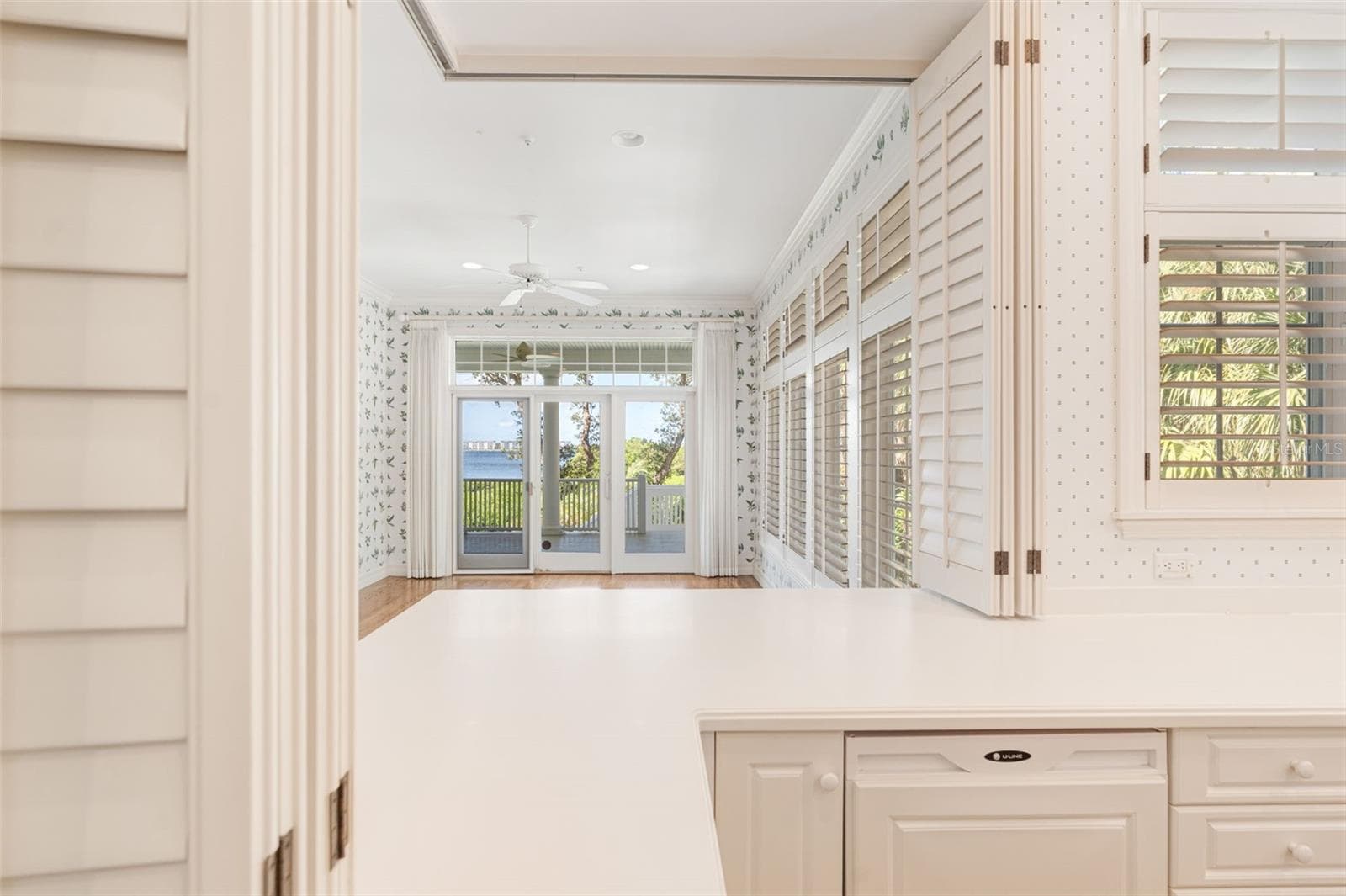 Single Family Residence at 8846 FISHERMENS BAY DR, SARASOTA, photo 18 of 73