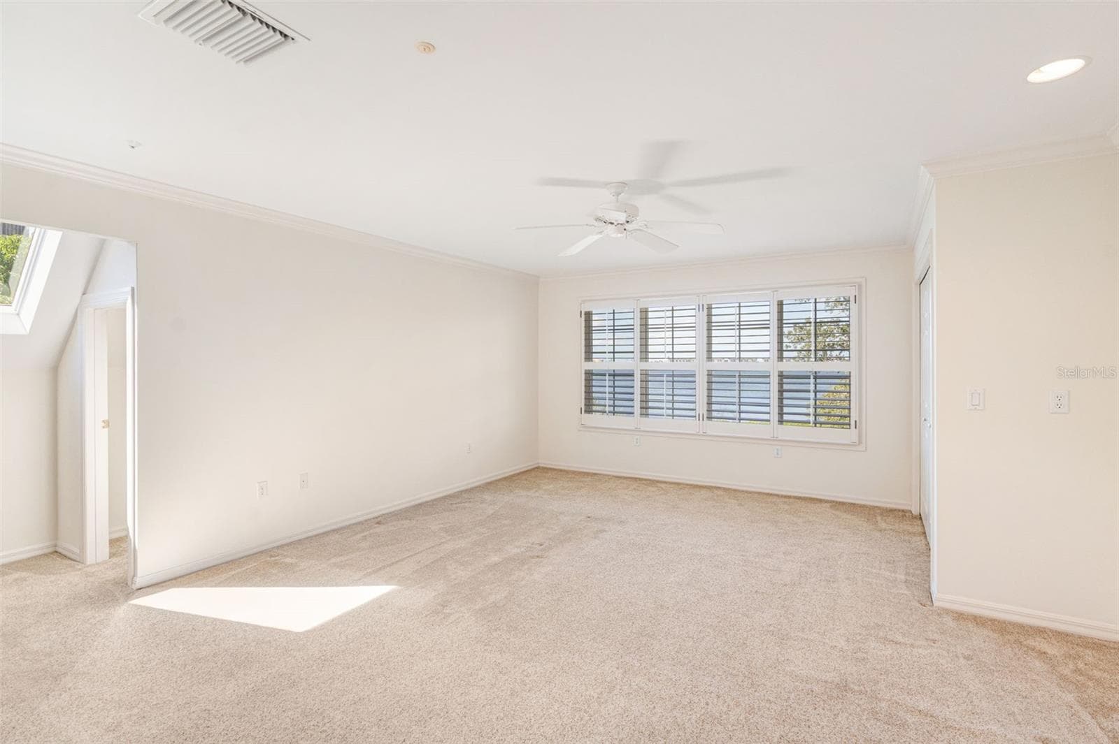 Single Family Residence at 8846 FISHERMENS BAY DR, SARASOTA, photo 31 of 73