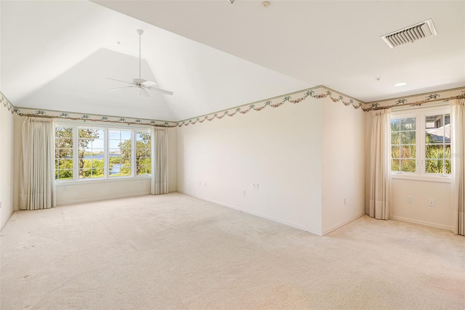 Single Family Residence at 8846 FISHERMENS BAY DR, SARASOTA, photo 33 of 73