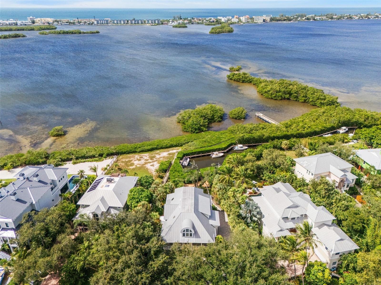 Single Family Residence at 8846 FISHERMENS BAY DR, SARASOTA, photo 66 of 73