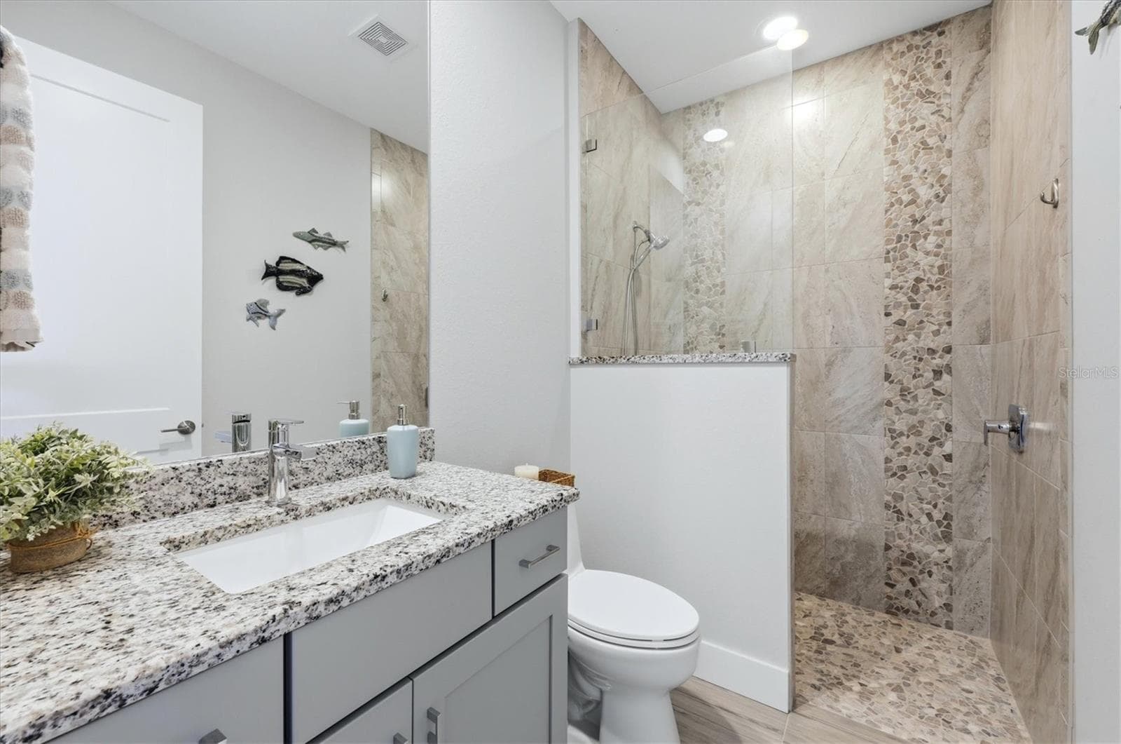 Single Family Residence at 9273 SANTA LUCIA DR, PORT CHARLOTTE, photo 25 of 55