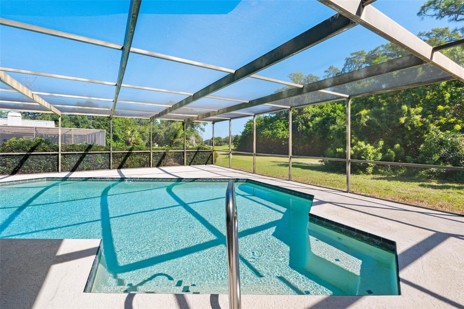 Single Family Residence at 2769 NORTHRIDGE DR E, CLEARWATER, photo 5 of 53