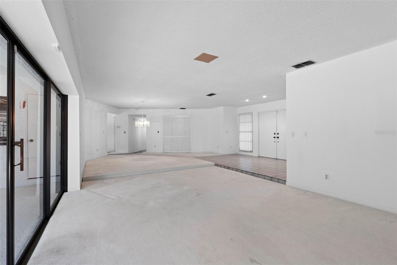 Single Family Residence at 2769 NORTHRIDGE DR E, CLEARWATER, photo 19 of 53