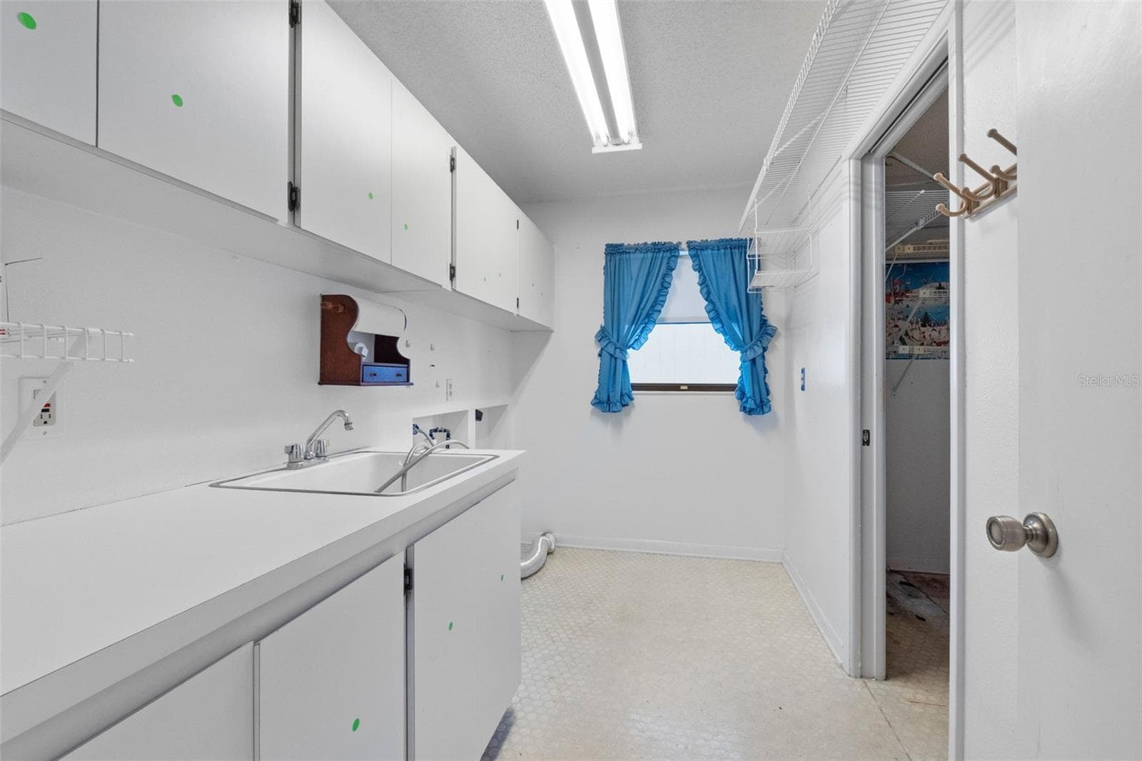 Single Family Residence at 2769 NORTHRIDGE DR E, CLEARWATER, photo 35 of 53