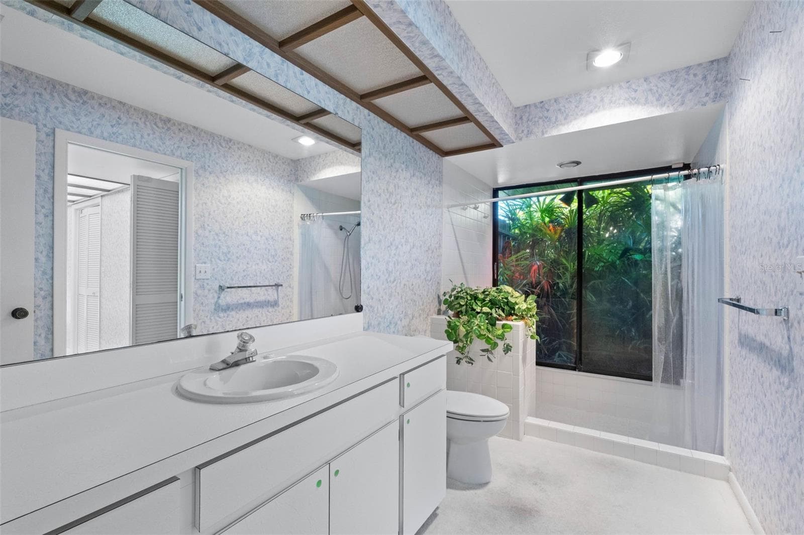 Single Family Residence at 2769 NORTHRIDGE DR E, CLEARWATER, photo 46 of 53