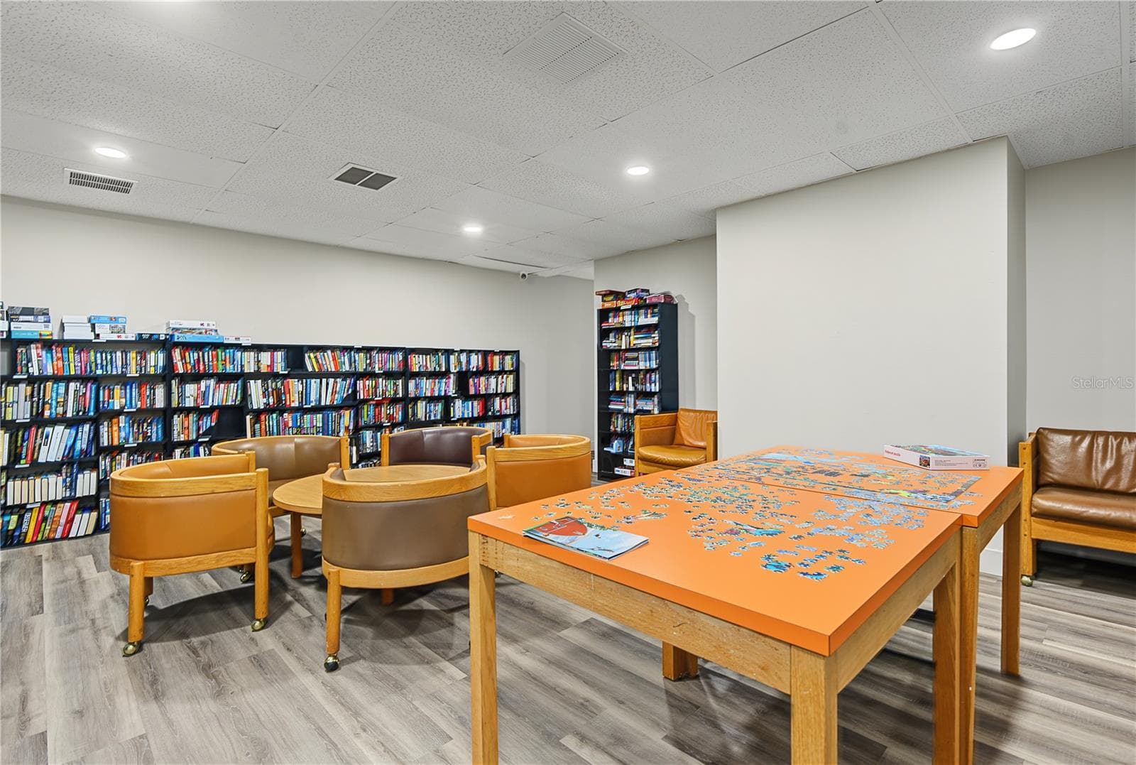 Condominium at 90 S HIGHLAND AVE #1203, TARPON SPRINGS, photo 13 of 21