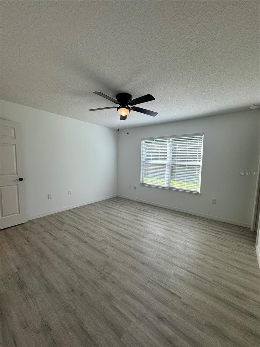 Single Family Residence at 21046 SW PEACH BLOSSOM ST, DUNNELLON, photo 6 of 16