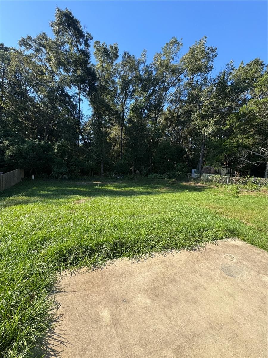 Single Family Residence at 21046 SW PEACH BLOSSOM ST, DUNNELLON, photo 15 of 16
