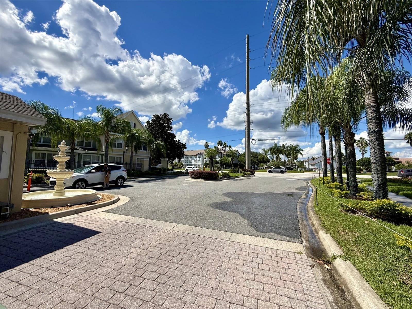 Condominium at 4021 VENETIAN BAY DR #103, KISSIMMEE, photo 6 of 13