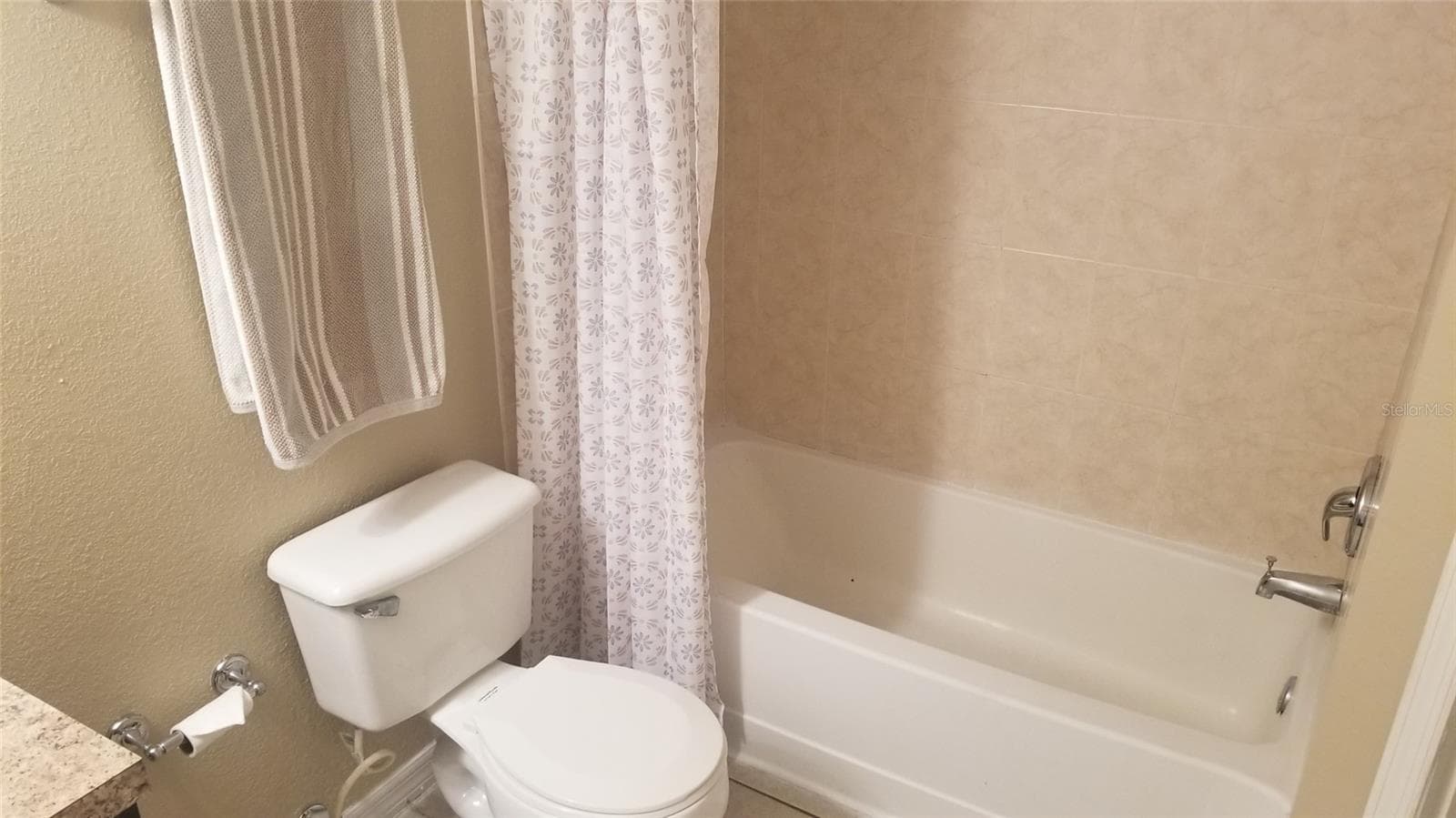 Condominium at 2204 KEY WEST CT #511, KISSIMMEE, photo 20 of 35