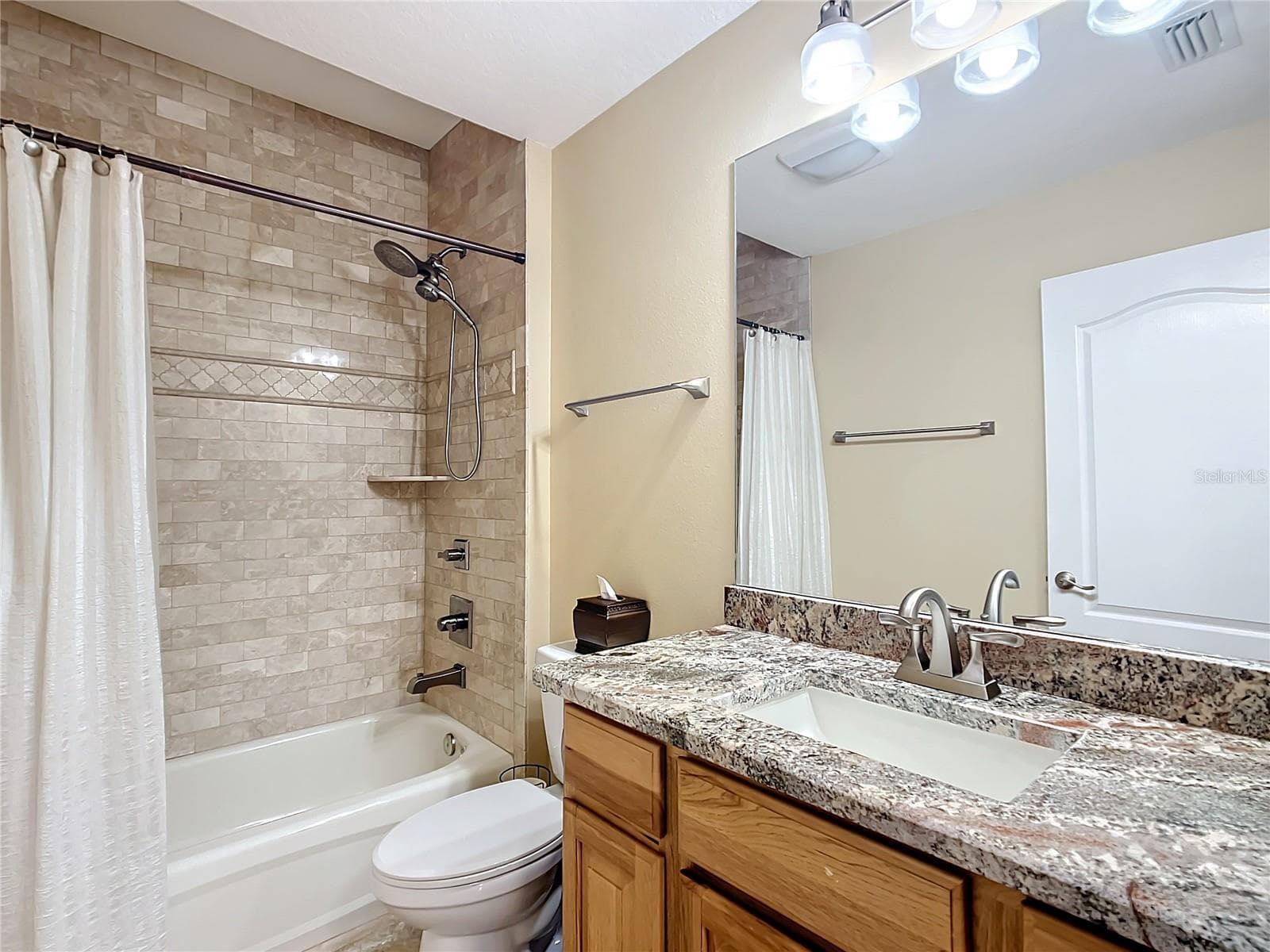 Single Family Residence at 7688 SE 135TH ST, SUMMERFIELD, photo 31 of 89