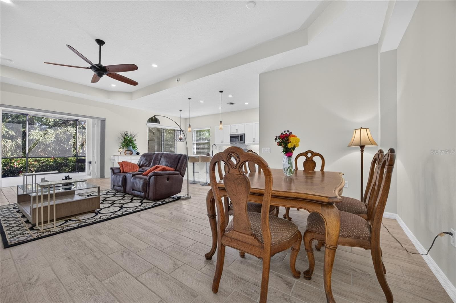 Single Family Residence at 3803 WOODCLIFF LAKE TER, SARASOTA, photo 9 of 45