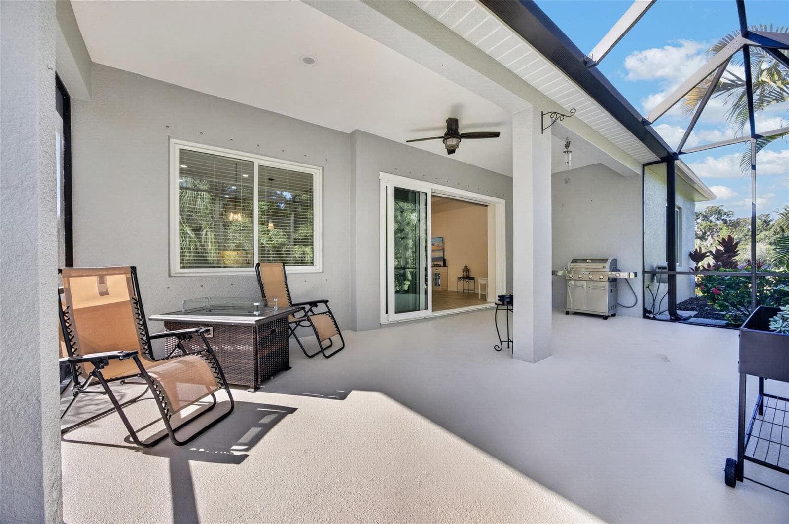 Single Family Residence at 3803 WOODCLIFF LAKE TER, SARASOTA, photo 30 of 45
