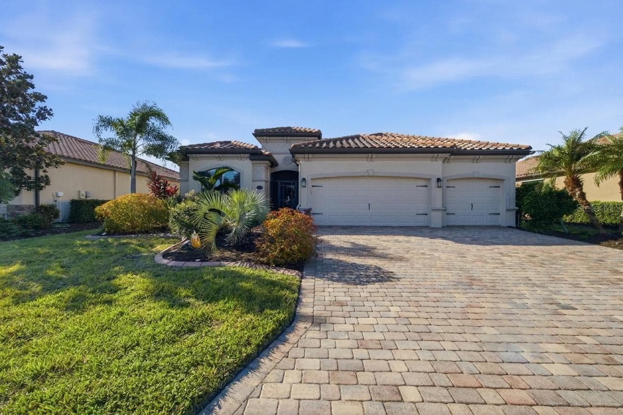 6726 ROOKERY LAKE DR